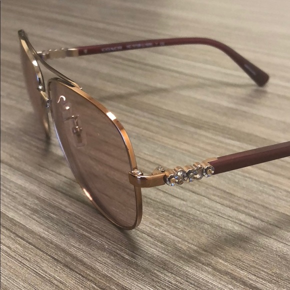 BRAND NEW Rose Pink Coach Sunglasses - Picture 3 of 6
